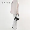 Kvällsväska Bafelli 2023 Nya lyxkvinna väskor läder stilfull individualitet mode tasslar handväska axel crossbody handväskor kvinnlig sadel