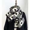 Scarves Knitted Scarf Love Heart Black White Plaid Thickened Warm Winter Womens Christmas Year Gifts 230909