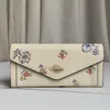 Fashionable Flowers, Sweet and Cute Ladies, Portable Grassland Fashion Women's Long Three Style Zipper Coin Card Wallet