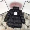 Abrigos de diseño para bebés Otoño Invierno para niños chaquetas con cuello de piel grande con capucha chaqueta gruesa cálida para niños ropa para niñas prendas de vestir exteriores