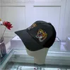 Ontwerper Baseball Cap Koepel Geanimeerd Patroon Hoed Vrije tijd Bloemen Caps Letter Nieuwigheid Ontwerp voor Man Vrouw Bal GQ9S