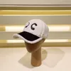 Casquettes de baseball Designer Personnalité de la mode Femmes Hommes Polyvalent Chapeau de cheveux d'agneau Sweet Cool Street Trendy Ball Cap Homme Casual Sports Chapeaux