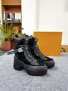 Martin Boots Designer Stivaletti casual da donna Stivaletti corti in vera pelle Stampa con lacci Versatili stivali moda impermeabili con suola spessa