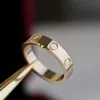 Högkvalitetsmode kärleksring kvinnors ringband Gold Ring Classic Luxury Designer Jewelry for Women Wide 4mm 5mm 6mm With Box Tita277b
