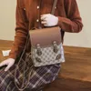 Vente en gros sac à bandoulière femme 2 couleurs quotidien Joker ceinture sac à dos de loisirs atmosphère simple couleur assortie sac à main à carreaux épaissi sacs à dos en cuir imprimé 6877 #