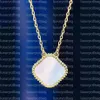 Designer Jewelry Classic 4 Four Leaf Clover Clover Naszyjniki Mother of Pearl Stael Stael Stal Gold 18k dla kobiet dziewczyna Mothe290t