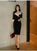 2024 Elegant Black Bodycon Pencil Dress - Notched Neck Slim Fit Office Business Attire for Women