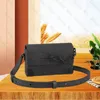 Designer Steamer Mini Bag Men Women Trunk Wearable Wallet crossbody Camera bag Monograms Taurillon Embossing Leather Chains shoulder bags M81746 M81783 M81852