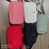 Lu Bolsos cruzados Bolso modular con cinturón para teléfono Modelos oficiales Cintura deportiva para mujer Cámara de mensajería al aire libre Capacidad con logotipo de marca 294D