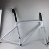 프레임 슈퍼 Ultralight Carbon Fiber Bike SL 7 프레임 세트 디스크 브레이크 스레드 BSA 하단 브래킷 2023 최신 금형 및 페인트 276m