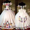 Mexikansk färgglad broderad quinceanera klänningar tema utanför axeln satin snörning boll klänning söt 15 klänning flickor charro vestid227s