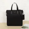 Borsa per laptop con valigetta di design in nylon impermeabile nero da uomo di grande capacità, classica borsa da ufficio alla moda272w