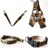 Leashes Dog Collar Set Designer Dog Leash Seat Belts Pet Collar and Pets Chain med för små medelstora stora hundar Cat313L