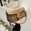 2024 여자 가방 Tabby Wine God One Shoulder Crossbody 핸드 헬드 봉투 겨드랑이 인쇄 작은 정사각형 가게 온라인