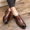 Chaussures habillées en cuir hommes Brogue affaires formelles à lacets polyvalent Zapatos De Hombre Chaussure Homme Luxe Sapato Social Sheos