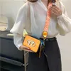 Popularne torby na sprzedaż Bag Dingdang Women's 2023 Nowe torby mody Came Camera Kolny mały kwadratowy pasek tkający jedno ramię Crossbody