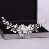 Trendy fait à la main Tiara Hair Hair peigne Fleur Fleur Bridal Hairpins Pearl Rimestone Head Bijoux Girls Accessoires de cheveux de mariage