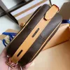 2023 Nya runda väskor Tote Luxter Designer Woman Handväska axelväska Crossbody Handväskor Kopplingar Purse Camera Cake Bags Women Messenger 22cm