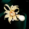 Broschen Luxus Zirkon Blume Perle Anstecknadeln Top Qualität Abzeichen Edle Und Elegante BROSCHE Dubai Arab Für Frauen Kleid Zubehör
