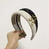 Korean Style Triumphal Arch Hair Hoop Designer Head Scarf Luxury Brand Plush Plaid Headband Knitting Vintage Sponge Letters Hairpi280k