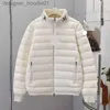 Mens Down Parkas 23ss Designer de luxe hommes vers le bas Parkas brodé Badge Stripe Trim filé cousu à capuche fermeture éclair léger doudoune hommes épaissi chaud hiver Jack