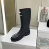 Designer - Luxo Pure Color Rainshoes Botas Mulheres Metal Couro Foot Mat Outdoor Antiderrapante Bota Senhora Moda Low-Heeled Comfort Shoes