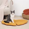 Lits pour chats, tapis de lit en forme de feuille, doux, lavable en Machine, pour chiens et chats de taille moyenne et petite, niche