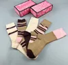 2023 Designer-Socken Männer Frauen Socken Luxusmarke Atmungsaktive Sport-Sweatwicking-Socken 5 Stück mit Box Csual Fashon Strümpfe Sportliche Baumwollsocke Einheitsgröße