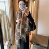 Luxe Designer Cachemire Écharpe Hiver Femmes Hommes Lettre Imprimé Foulards Mode Doux Pashmina Long Châle Femmes Foulards En Soie 4 Style