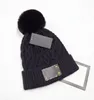 Nowe zimowe czapki unisex kurtka marka Mężczyzn Mężczyźni mody dzianin kapelusz klasyczny sport sportowy czapki żeńskie man na świeżym powietrzu kobiety 225