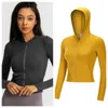 Autunno e inverno nuova giacca con cerniera da donna ad asciugatura rapida set modellante per yoga a maniche lunghe allenamento corsa cappotto fitness