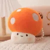 Porte-clés en peluche 10cm Kawaii Mini champignon rouge pendentif jouets en peluche simulation plante poupée champignons shiitake peluche filles joli cadeau 230911