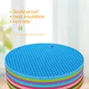 Bordmattor Silikonmatta matkvalitet Material Placemat Non-Slip Kitchen Accessories Gadgets Round Cup Pads