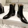 2023 Kadın Tasarımcı Vintage Pocket Western Knight Boots Klasik Seksi Moda Zarif Saf Renk Tarzı