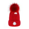 Projektantka zimowa czapka wełniana czapka Kobiety Chunky Woman Beret Hat Beret Solid Christmas Cotton Hat Faux Fur Hats Caps 22 kolory wysoki przędza barwiona unisex