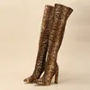 Stövlar 2023 Sexig Snake Print lår Högmode Pekade tå Zip Square Heels över knäskvinnans parti Stripperskor Size 42 230911