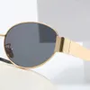 Lunettes de soleil de créateur de mode pour hommes et femmes, lunettes de soleil identiques à celles de Lisa Triomphe, photo de rue de plage, petites lunettes de soleil en métal plein cadre, article chaud avec boîte