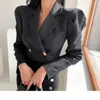 Abito a due pezzi 2023 coreano sexy elegante sottile giacca sportiva da donna 2 set nero giacca corta cappotto top e pacchetto diviso gonne all'anca abiti