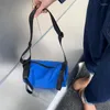 Torby na ramię 2023 Latowa lufa Kształt Crossbody Bag Oxford Waterproof Candcy Kolor Kolor Duża pojemność Messenger Femal Casual