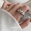 Hochwertiger, niemals verblassender Vintage-Mondstein-einstellbarer offener Ring mit weiblicher Perlenschale, unregelmäßiger Ring für Frauen, Hip-Hop-Schmuck, Geschenke