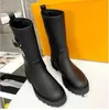 مصمم فاخر ملون نقي Martens Boots Womens 100 ٪ الجلود في الهواء الطلق حفلة مطبوعة رسالة كاحل الحذاء سيدة مثيرة أزياء الراحة غير المنقولة