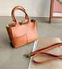 Botteg Venetas Bag Koreas Womens Handbag South Luxury Luxury Vene Dongmen Nouveau fourre-tout rouges Tote Small sac à main