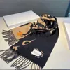 Sciarpe Designer Lowwe Sciarpe Trendy Lettera Jacquard Sciarpa lunga Double Side Colore Donna Cashmere Wrap regalo J0911