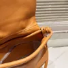 Modeontwerper tas dames enkele schouder crossbody handtas portemonnee nieuwe high-end lederen halve maan zadel tas luxe ontwerp draagbare handheld vouwbuling knoedzak