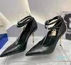 Metal lock cabeça decoração vestido sapatos bombas tira no tornozelo saltos stiletto salto alto ponto dedos para mulheres verão casamento sapato de salto calçado de fábrica