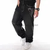 Men's Jeans Jeans pour hommes hommes Street Dance Hiphop mode broderie Bla planche ample Denim pantalon global mâle Rap Hip Hop grande taille 30-46L230911