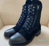 Lyxig designerstövlar Cowskin High End Top Level Quality Lace Up Casual Shoes Zipper Opening Black Ladies Knight Boot