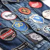 Herenjassen Denim Jas Badge Geborduurde Patch Punk Stijl Jeans Jas Slanke Casual Cowboy Top voor Mannelijke 230911