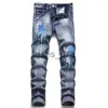 Jeans pour hommes Jeans pour hommes Jeans de motard en détresse Jean de motard Broderie de serpent Rock Skinny Slim Bande de trou déchiré Pantalon en denim de broderie à la mode x0911