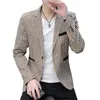 Abiti da uomo 2023 Personalità Primavera Tempo libero Moda Blazer versatile Abito piccolo Top semplice